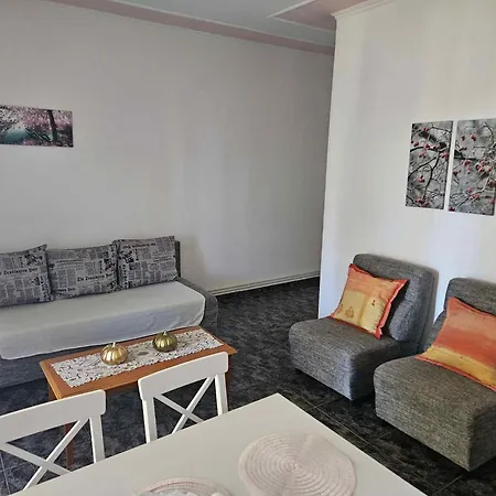 In 48127 Apartamento Zalakaros