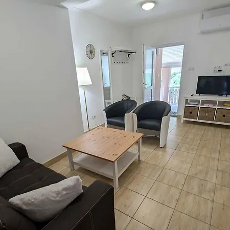 In 48127 Zalakaros